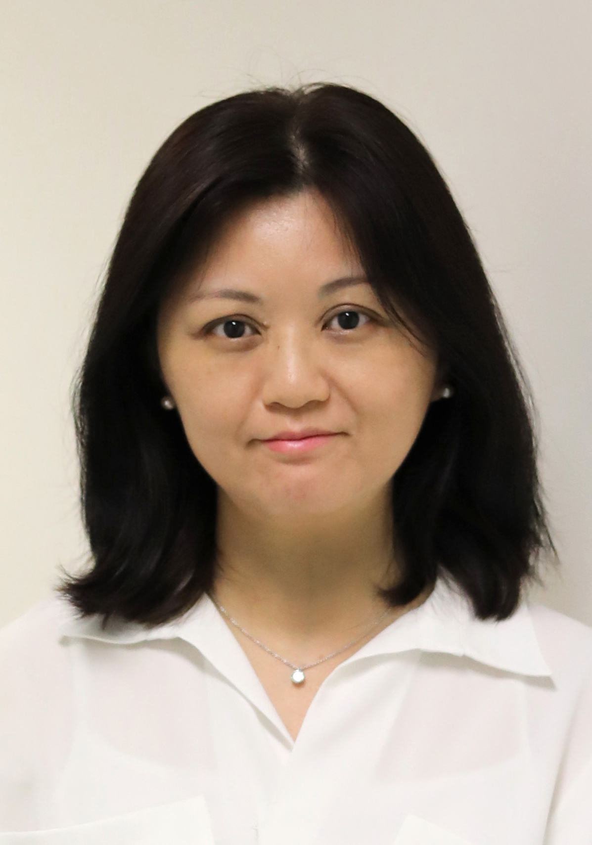 Dr Elly Sau-Wai NGAN